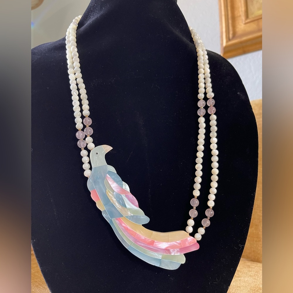 Exotic Lee Sands Parrot Necklace.
Mother of Pearl and Rose